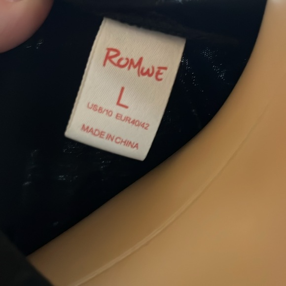 Crop tshirt - Picture 3 of 3